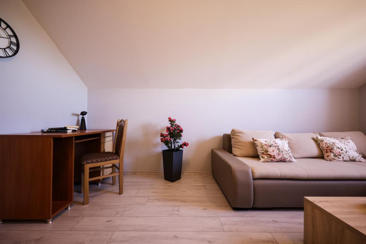 Apartment Ruza Sukosan Bagian luar foto